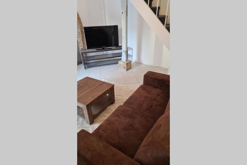 Maison De Ville Avec Gd Terrasse Sans Vis-A-Vis Le Mesnil-Esnard Exteriör bild